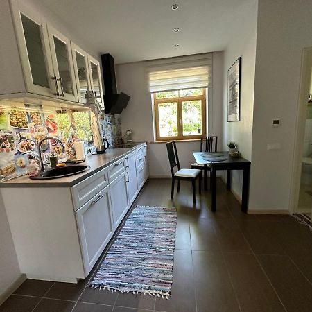 Studio Apartment In Private House ريغا المظهر الخارجي الصورة