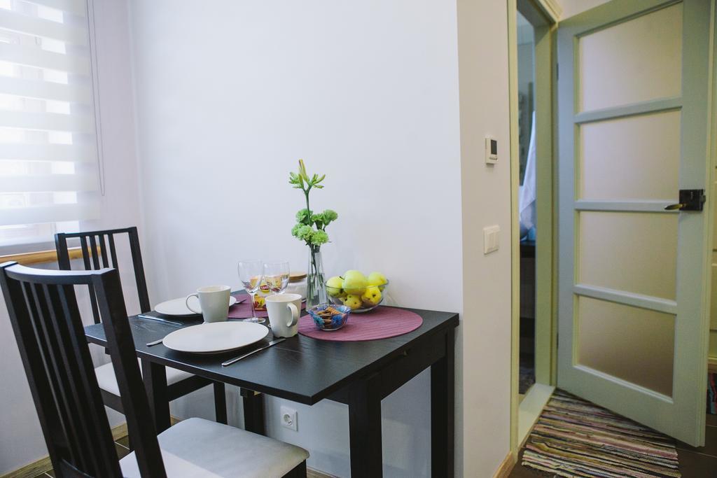 Studio Apartment In Private House ريغا الغرفة الصورة